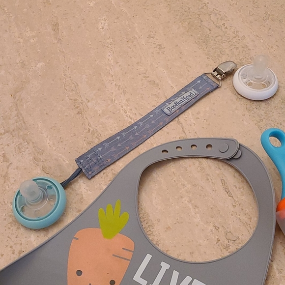Baby Self Feeder, Pacifiers and Clips, & Bib - Picture 7 of 11